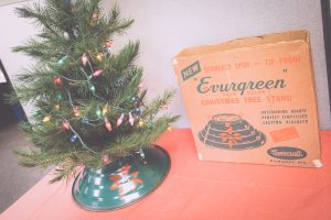 Spincraft Metal Spun Rotating Christmas Tree Stand